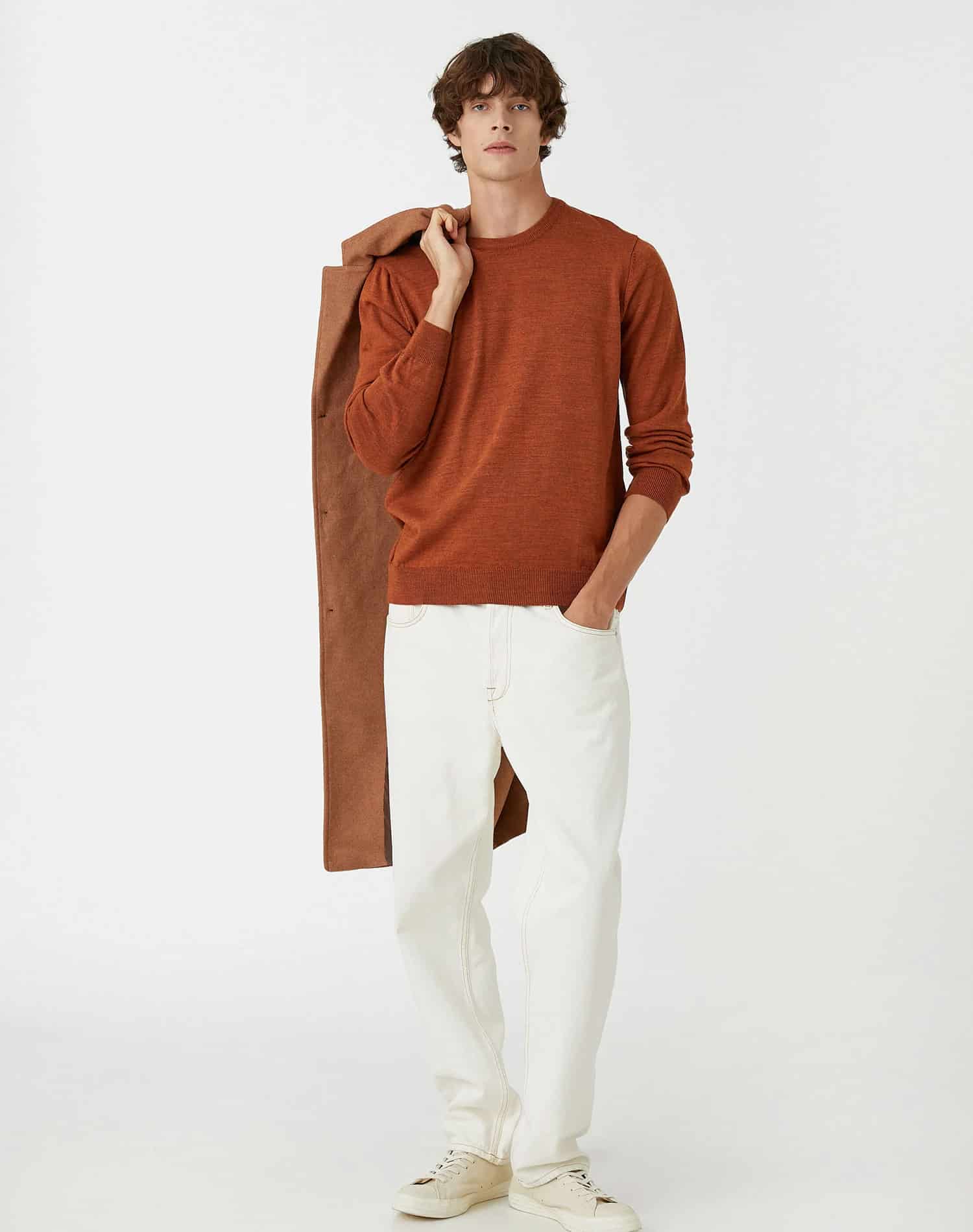 สเวตเตอร์ไหมพรมคอกลมสีเทา - Image 3